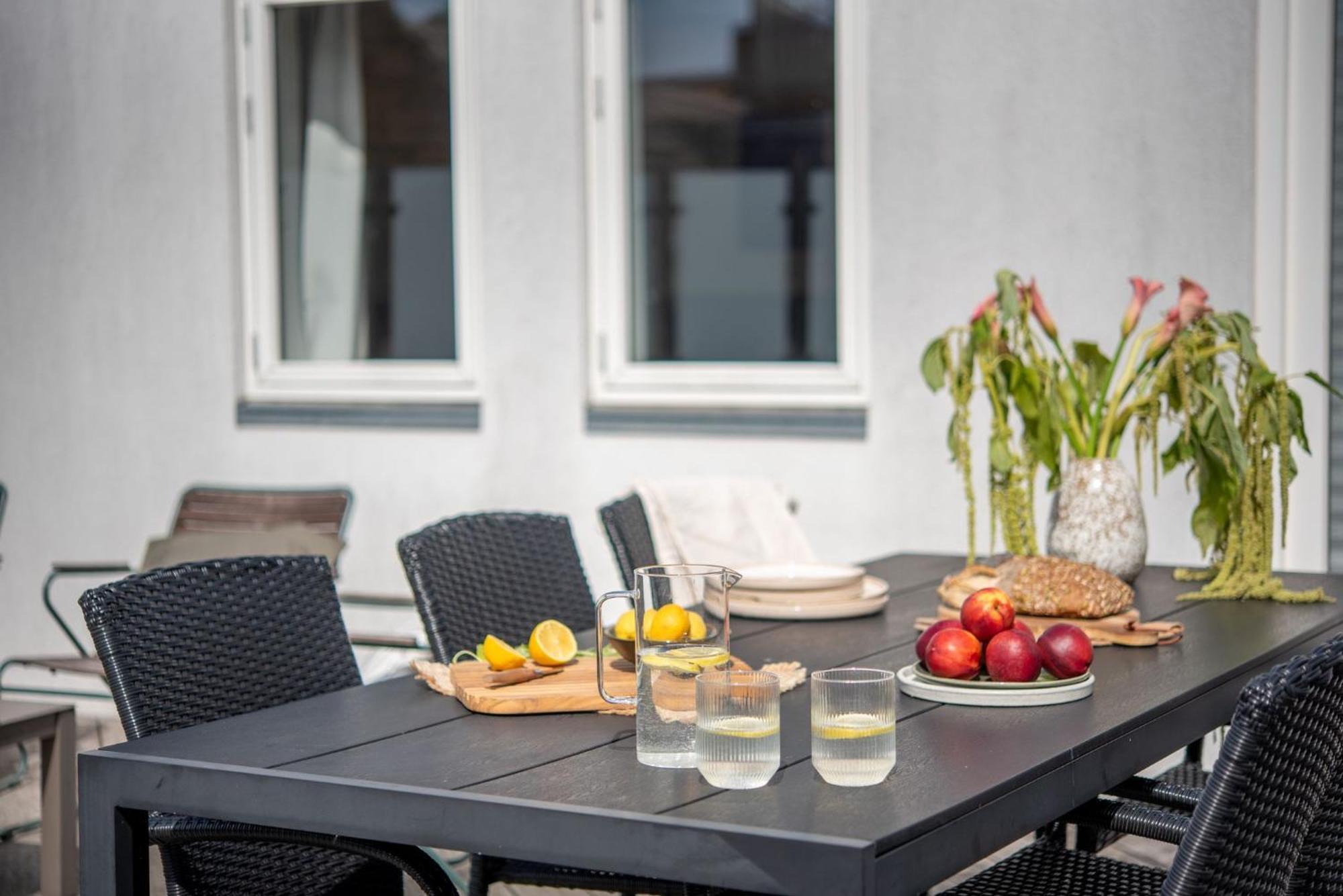 Sanders Leaves - Two-bedroom With Shared Roof-top Terrace * København